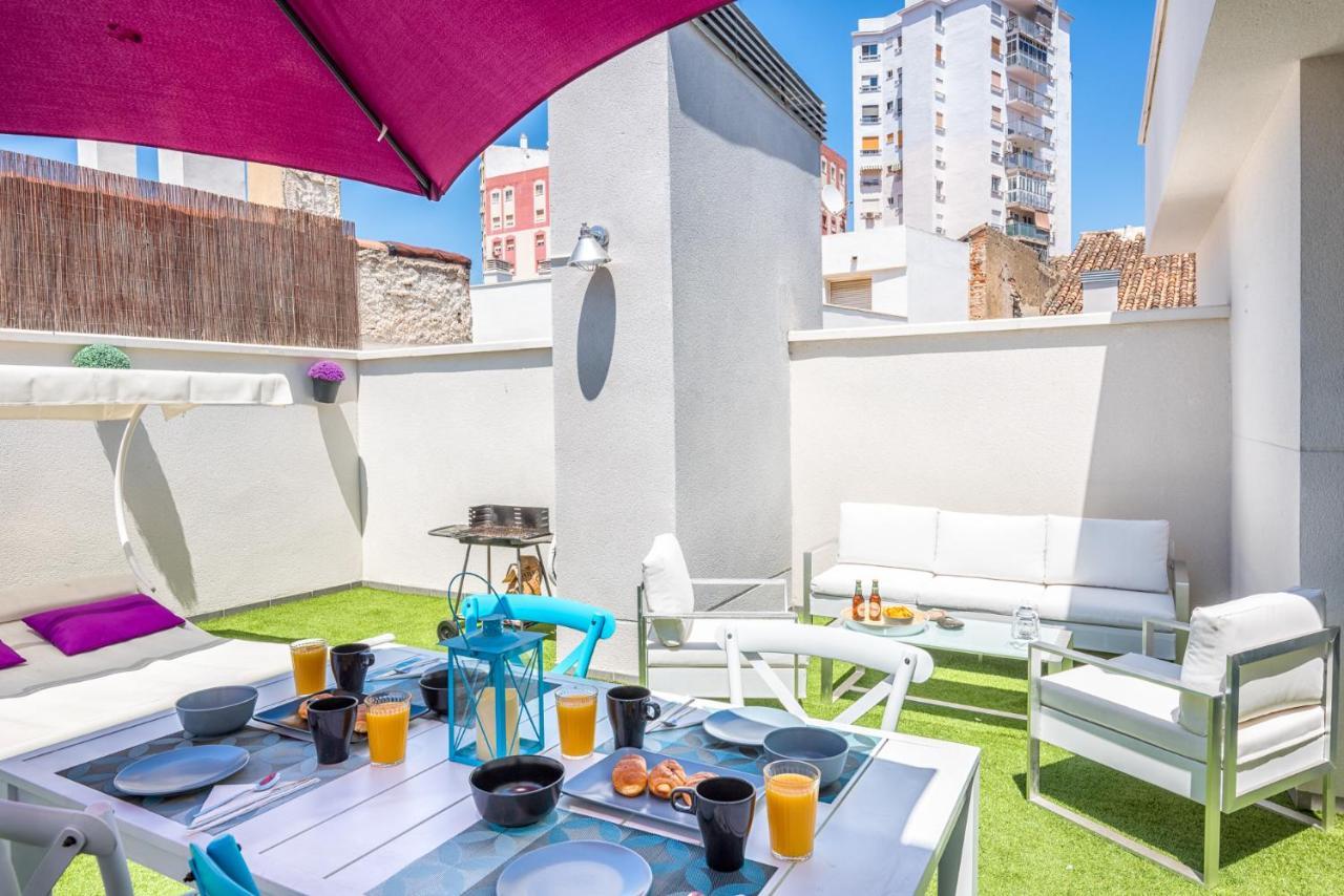Atico Con Terraza Ac 1hab En El Centro Y Piscina Comunitaria Apartment Malaga