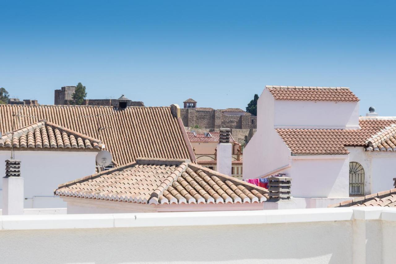 Appartamento Atico Con Terraza Ac 1hab En El Centro Y Piscina Comunitaria *